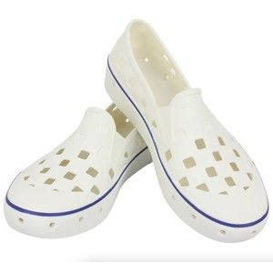 Vans Off The Wall Trek unisex off-white slip-on Drainage holes Shoe Size 5 NEW